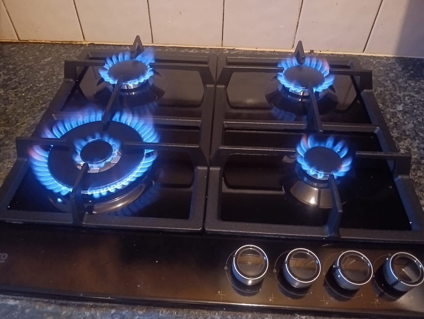 New gas hob installed in Rainham after the old one failed a CP12 gas safety check, East London